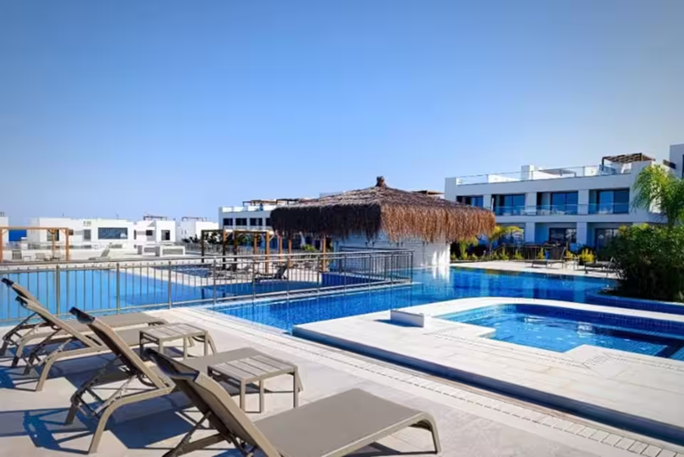 Luxury 2+1 DejaBlue — стильные апартаменты у моря, Эсентепе